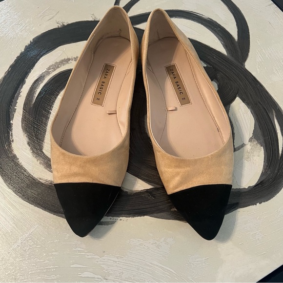 •ZARA• beige and black faux suede pointed cap toe SIZE 36• US 6 - Picture 10 of 13